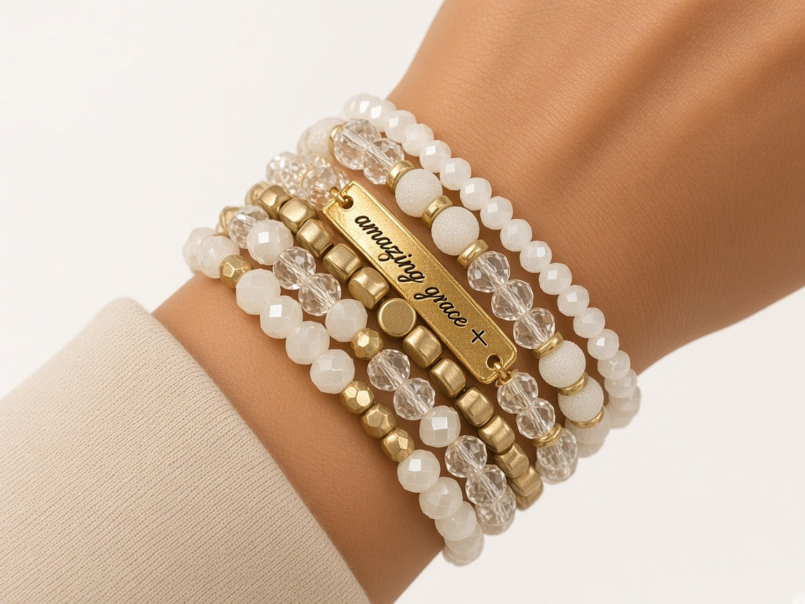 Bracelet beads - white - amazing Grace worn by a model