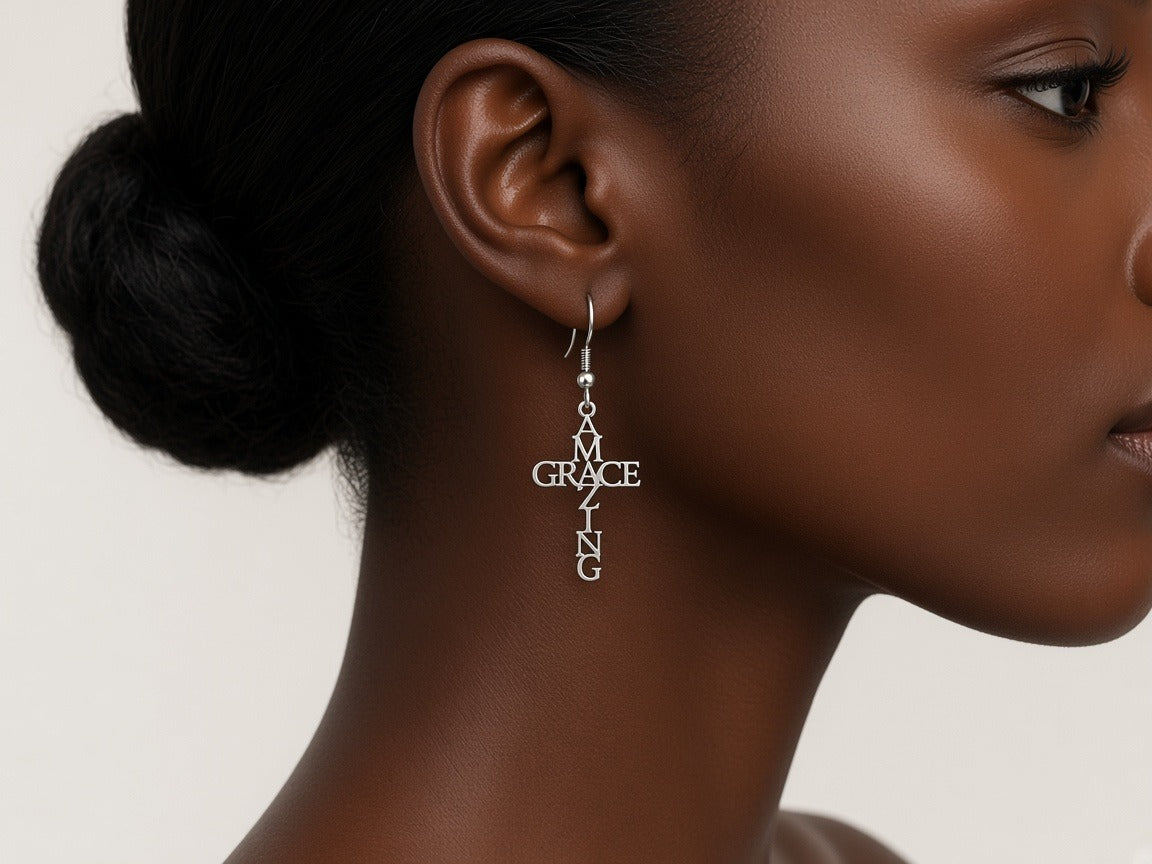 Earrings - Amazing Grace - Silver worn by a model