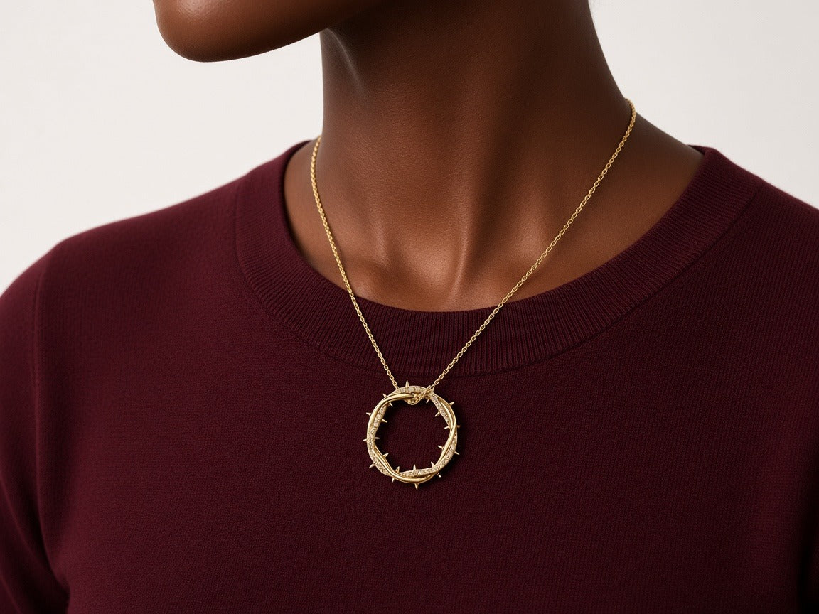Necklace - crown of thorns - rhinestones gold worn by a model