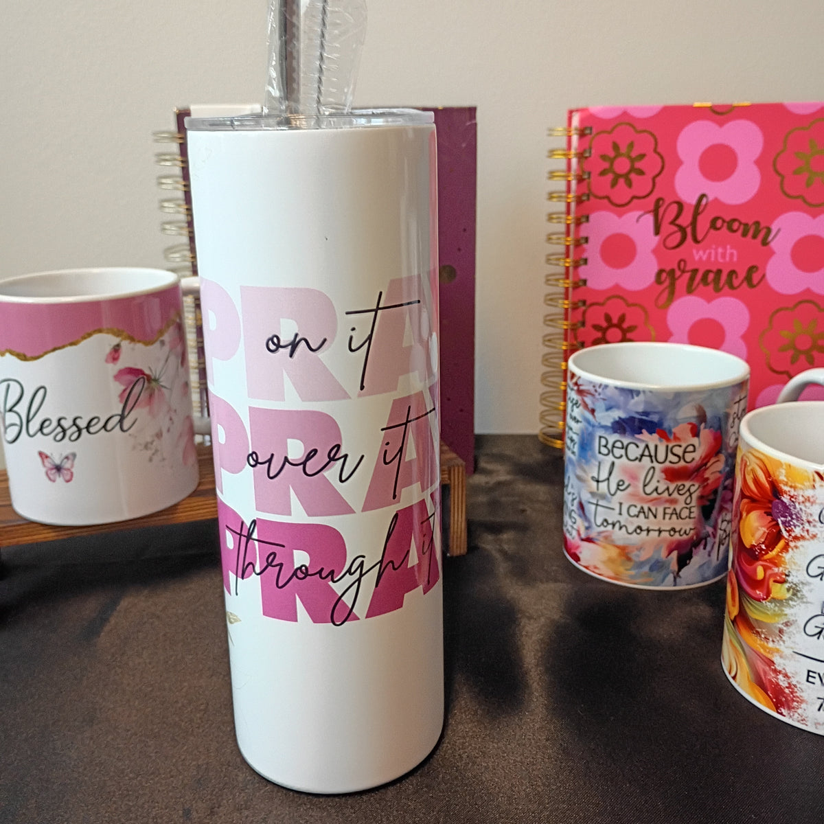 20 oz Tumbler - Pray