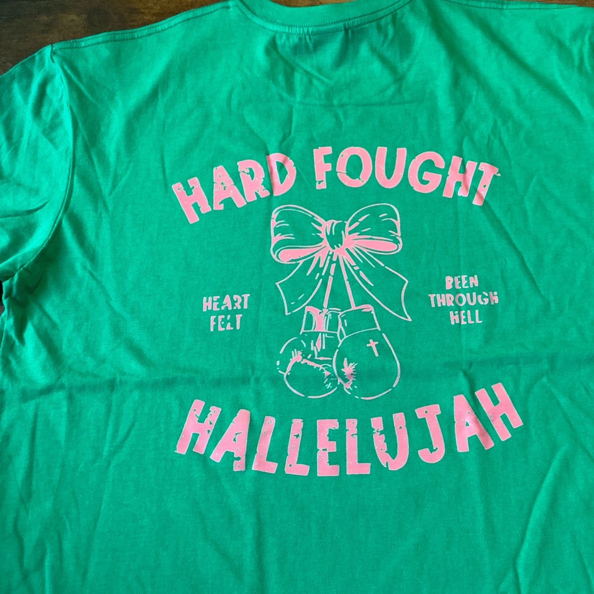 T-shirt - y2y boxing, hard fought - green