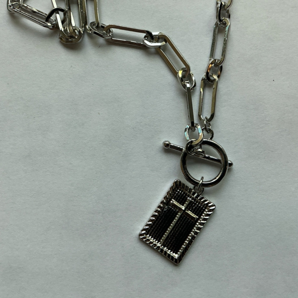 Block necklace cross silver