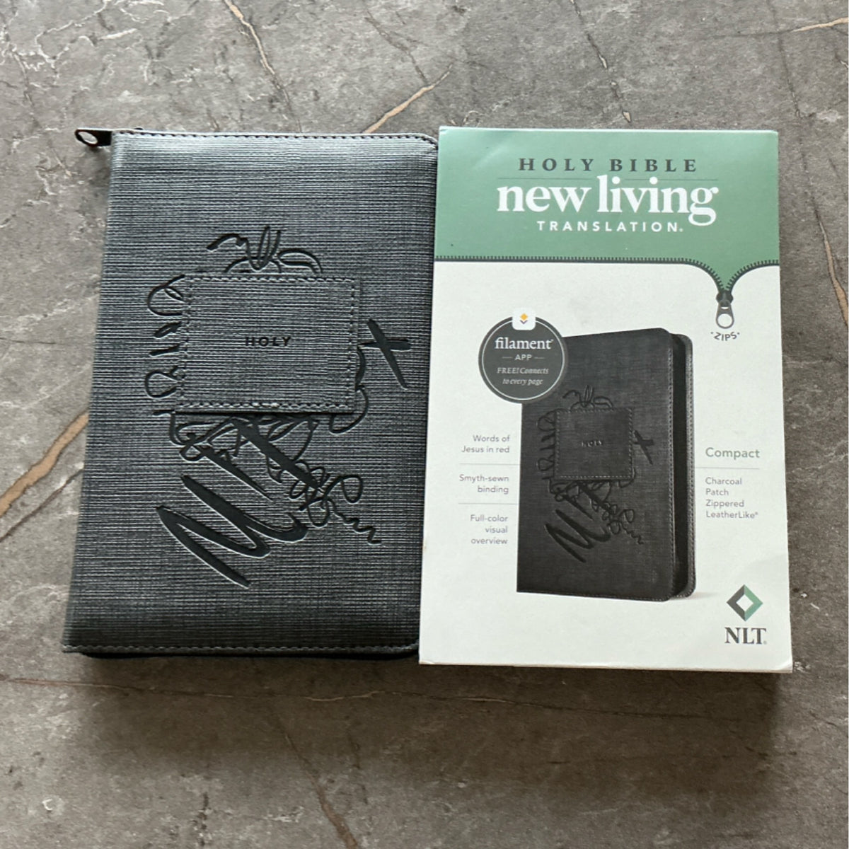 Bible - Compact Bible - Zipper - NLT